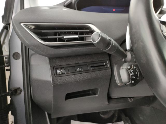 PEUGEOT 5008 usata, con Cerchi in lega