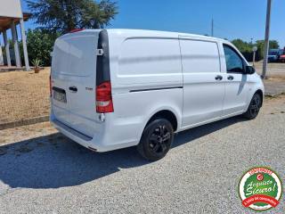 MERCEDES-BENZ Vito usata, con Airbag