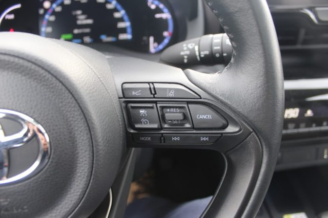 TOYOTA Yaris Cross usata, con Sensore di pioggia
