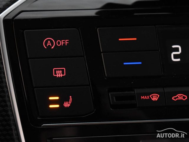 VOLKSWAGEN up! usata, con Sound system