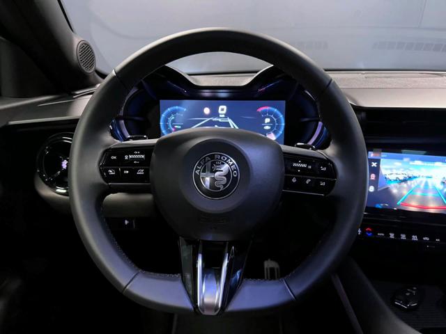 ALFA ROMEO Junior usata, con Controllo automatico clima