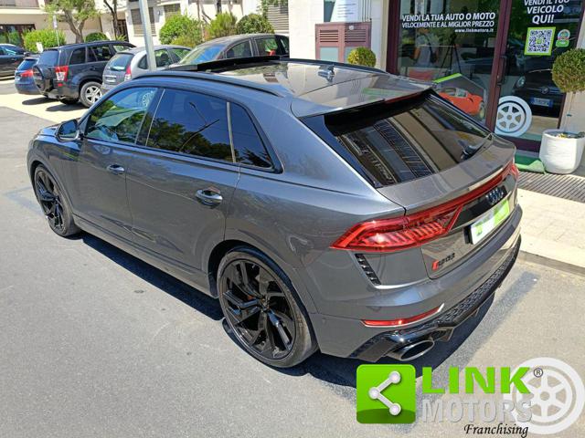 AUDI Q8 usata, con Luci diurne
