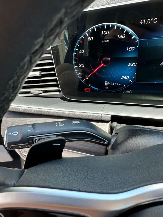 MERCEDES-BENZ GLE 300 usata, con Fari LED