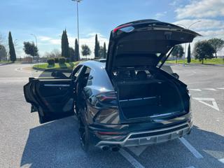 LAMBORGHINI Urus usata, con Vetri oscurati