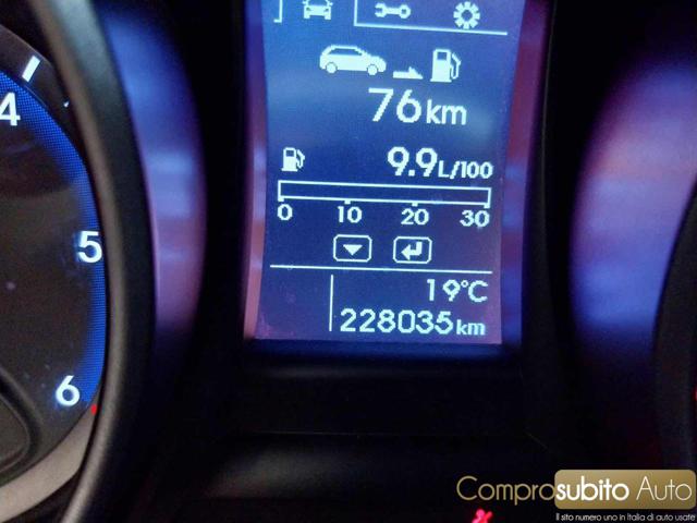 HYUNDAI Santa Fe usata, con Servosterzo