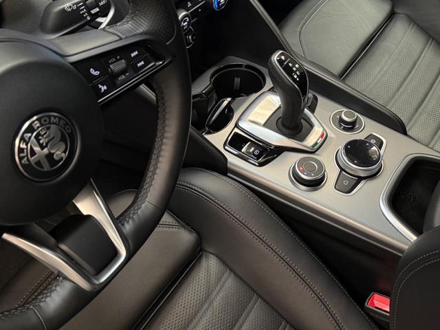 ALFA ROMEO Giulia usata, con Climatizzatore