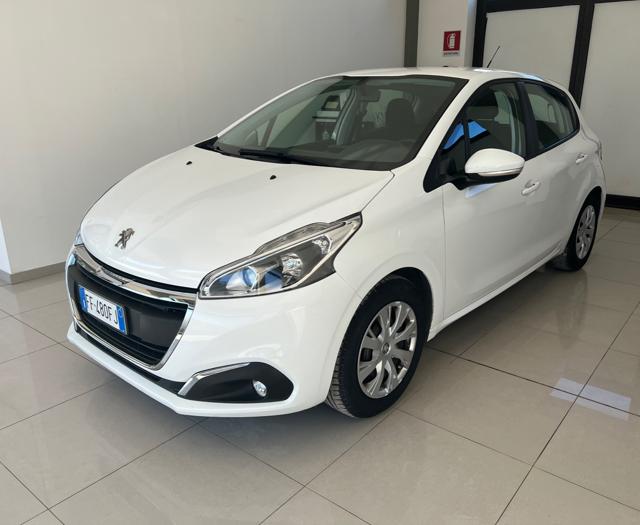 PEUGEOT 208 usata, con Airbag