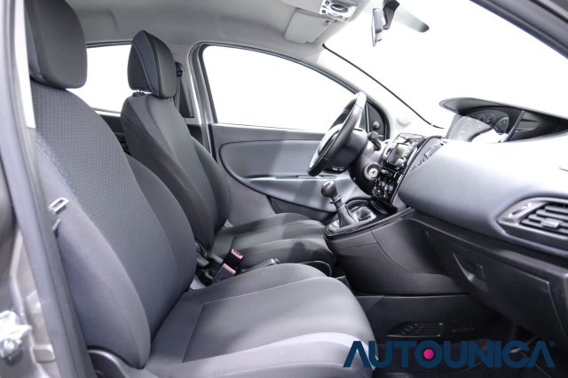 LANCIA Ypsilon usata 53