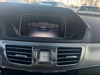MERCEDES-BENZ E 220 usata, con Chiusura centralizzata