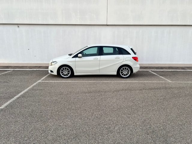 MERCEDES-BENZ B 180 usata, con Airbag laterali