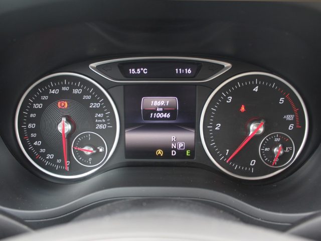 MERCEDES-BENZ B 180 usata, con Chiusura centralizzata telecomandata