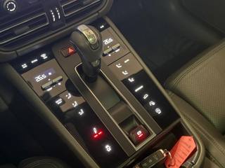 PORSCHE Macan usata, con Fari LED
