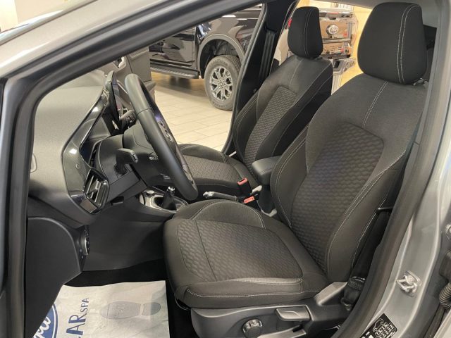FORD Puma usata, con USB