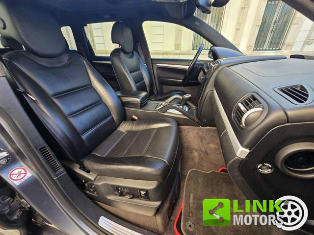 PORSCHE Cayenne usata, con Vivavoce