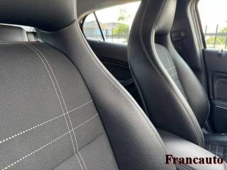 MERCEDES-BENZ GLA 180 usata, con Cerchi in lega
