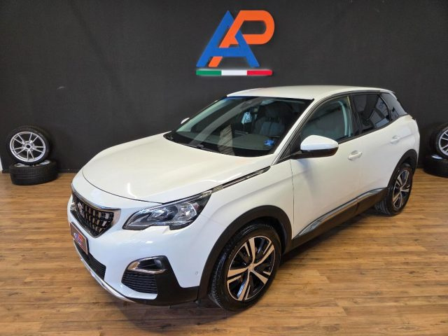 PEUGEOT 3008 usata, con Airbag
