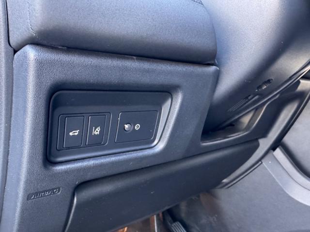 LAND ROVER Discovery Sport usata, con MP3