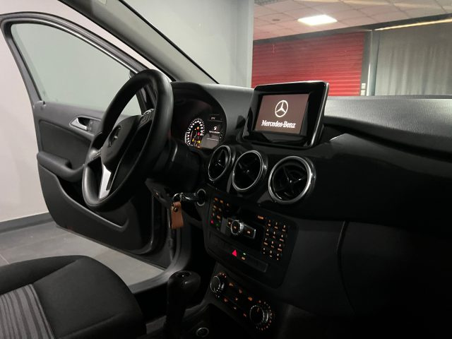 MERCEDES-BENZ B 180 usata, con Boardcomputer