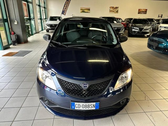 LANCIA Ypsilon usata, con Airbag