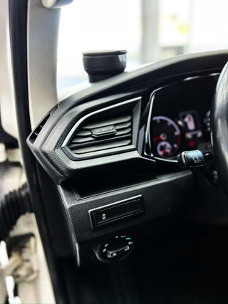 VOLKSWAGEN Multivan usata, con Android Auto