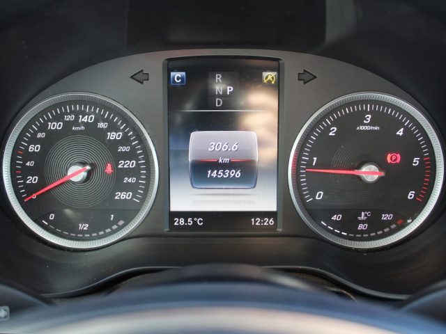 MERCEDES-BENZ GLC 220 usata, con Regolazione elettrica sedili