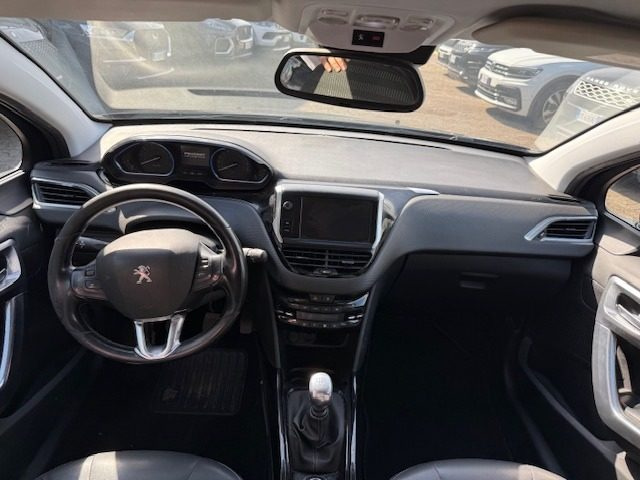 PEUGEOT 2008 usata, con Cerchi in lega