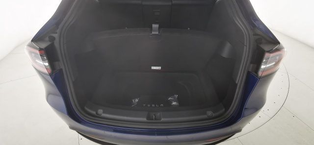 TESLA Model Y usata, con Sistema di chiamata d
