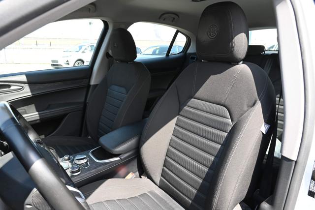 ALFA ROMEO Stelvio usata, con Fari Xenon