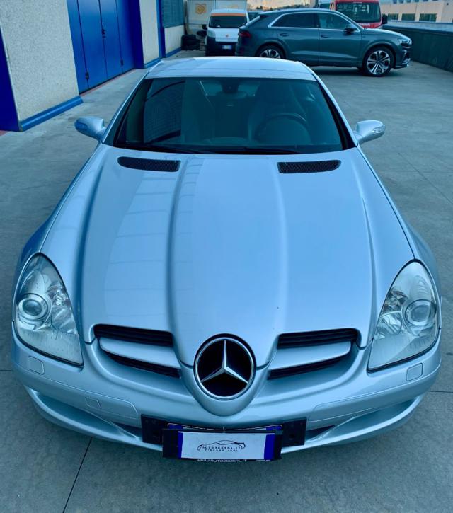MERCEDES-BENZ SLK 200 usata, con Airbag