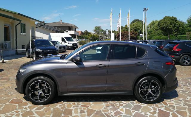 ALFA ROMEO Stelvio usata, con Airbag