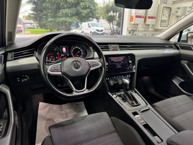 VOLKSWAGEN Passat Variant usata, con Controllo trazione