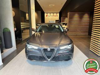 ALFA ROMEO Giulia usata, con Luce d