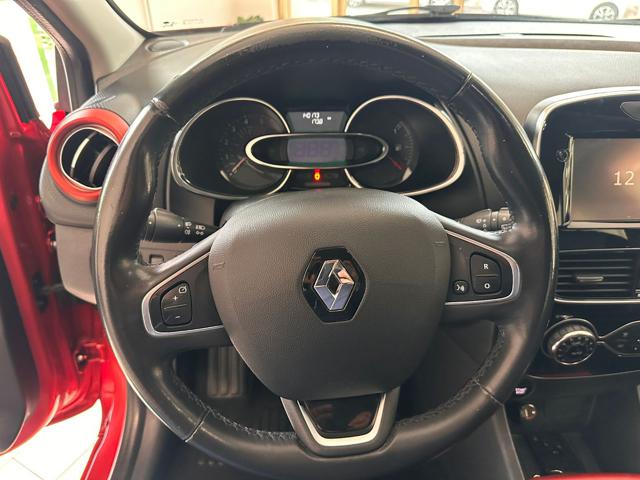 RENAULT Clio usata, con Park Distance Control