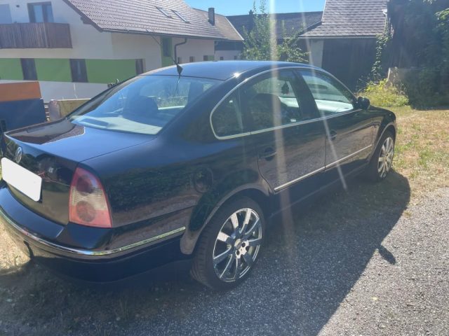 VOLKSWAGEN Passat usata, con Antifurto