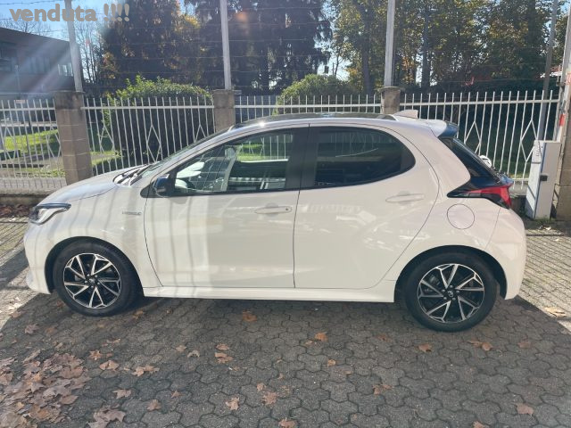 TOYOTA Yaris usata, con Alzacristalli elettrici