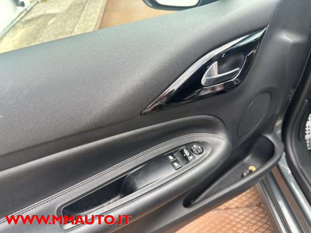 DS AUTOMOBILES DS 3 usata, con Climatizzatore