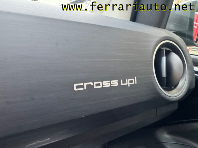 VOLKSWAGEN up! usata, con USB