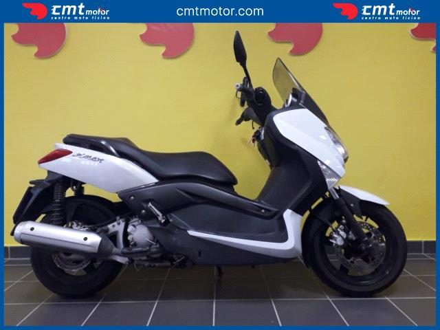 YAMAHA X-Max 250 usata 0