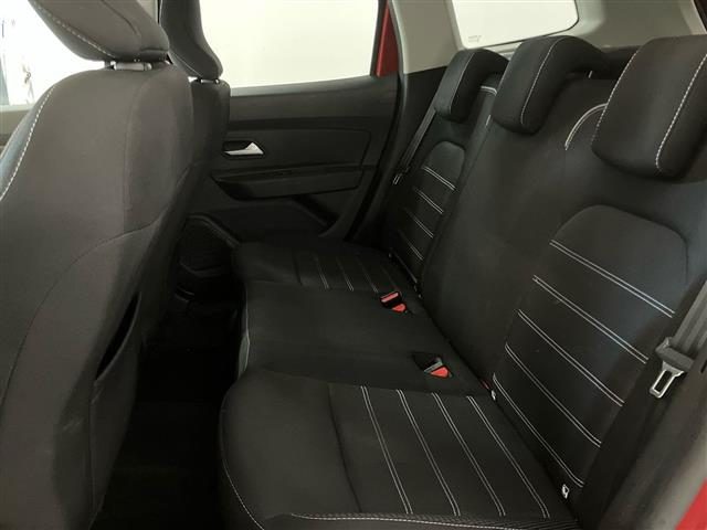 DACIA Duster usata, con Sensori di parcheggio posteriori