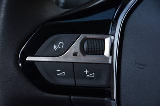 PEUGEOT 208 usata, con Touch screen