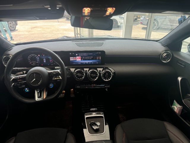 MERCEDES-BENZ A 35 AMG usata, con Cronologia tagliandi
