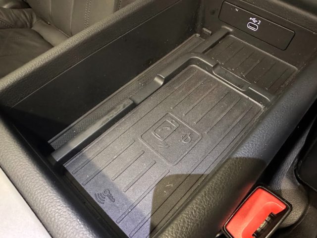 AUDI A4 usata, con Specchietti laterali elettrici