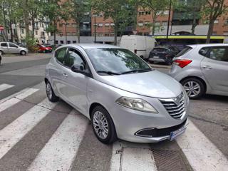 LANCIA Ypsilon usata, con MP3