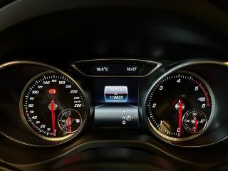 MERCEDES-BENZ CLA 200 usata, con Sistema di navigazione