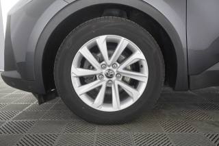 TOYOTA C-HR usata 13