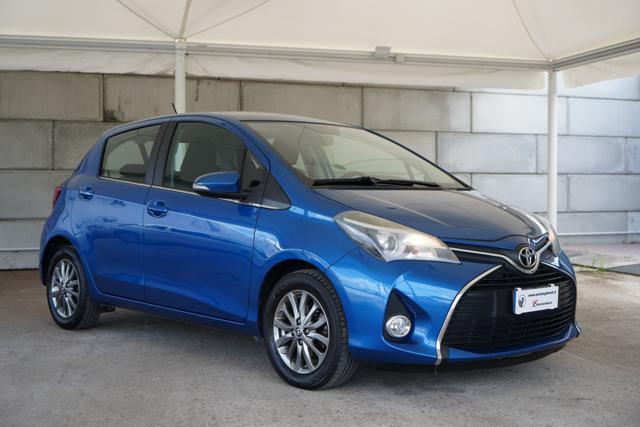 TOYOTA Yaris usata, con Cerchi in lega