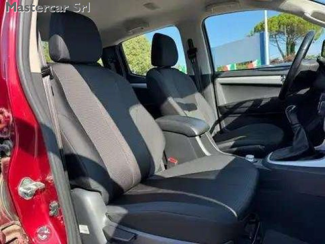 ISUZU D-Max usata, con Fendinebbia