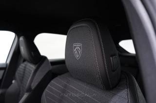 PEUGEOT 3008 usata, con Sistema di navigazione
