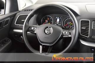 VOLKSWAGEN Sharan usata, con Autoradio
