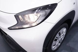 TOYOTA Aygo X usata 24